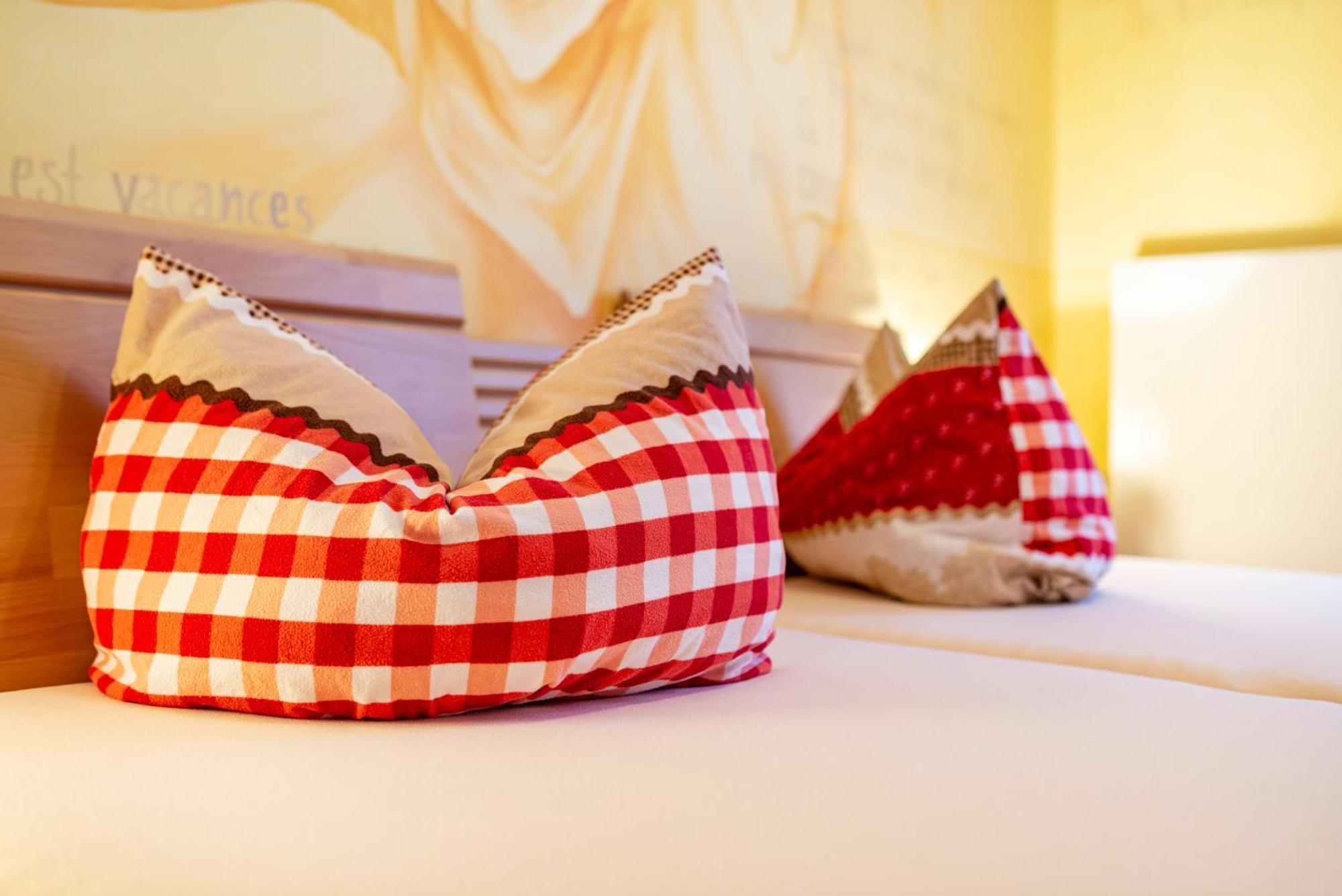 Schusterjunge Aparthotel Sasbachwalden Buitenkant foto
