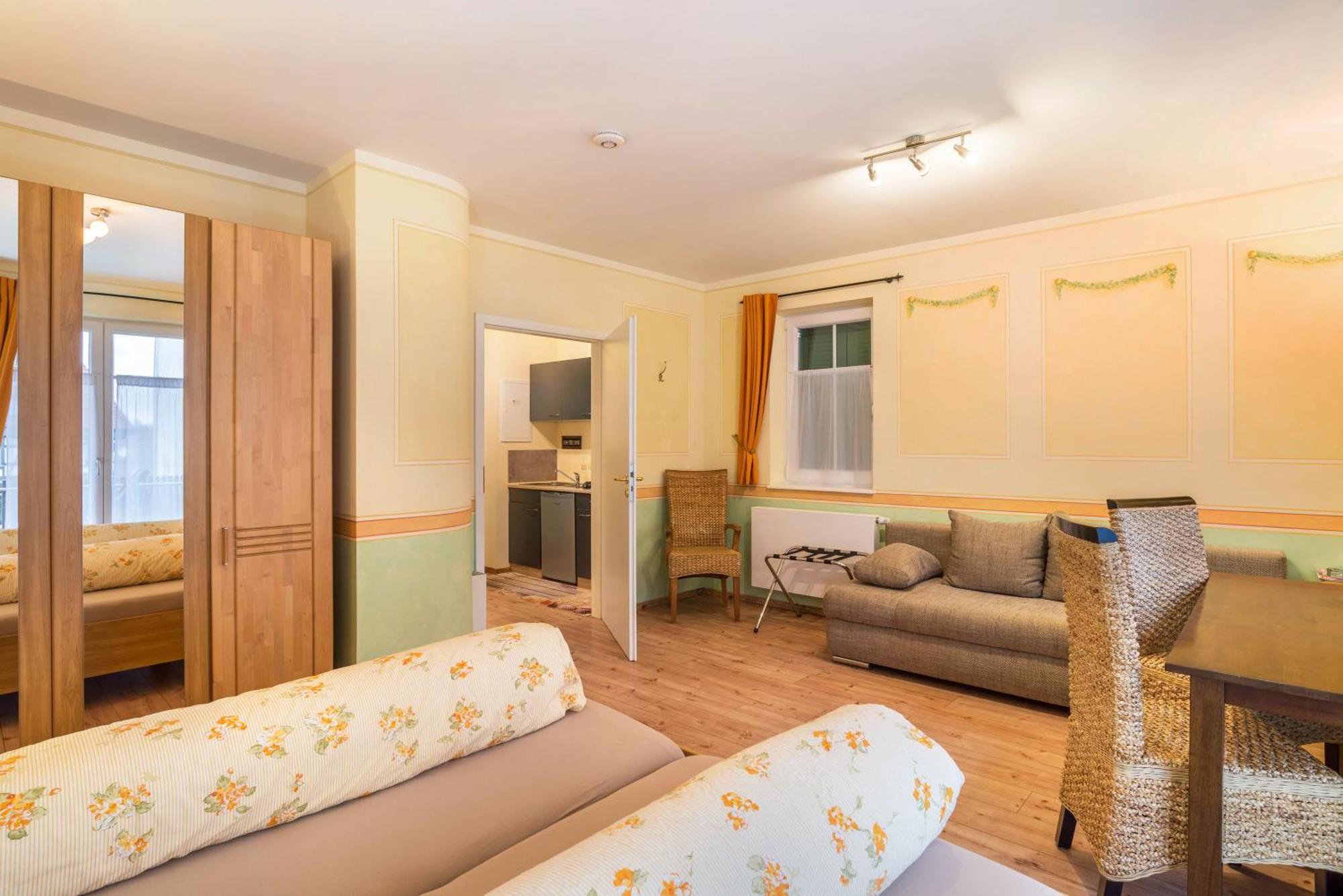 Schusterjunge Aparthotel Sasbachwalden Buitenkant foto